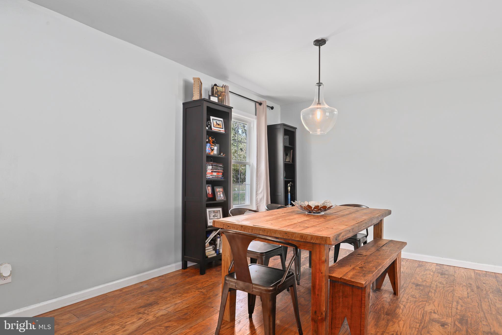 RAINBOW/RIVULET/SHERWOOD - Residential Lease