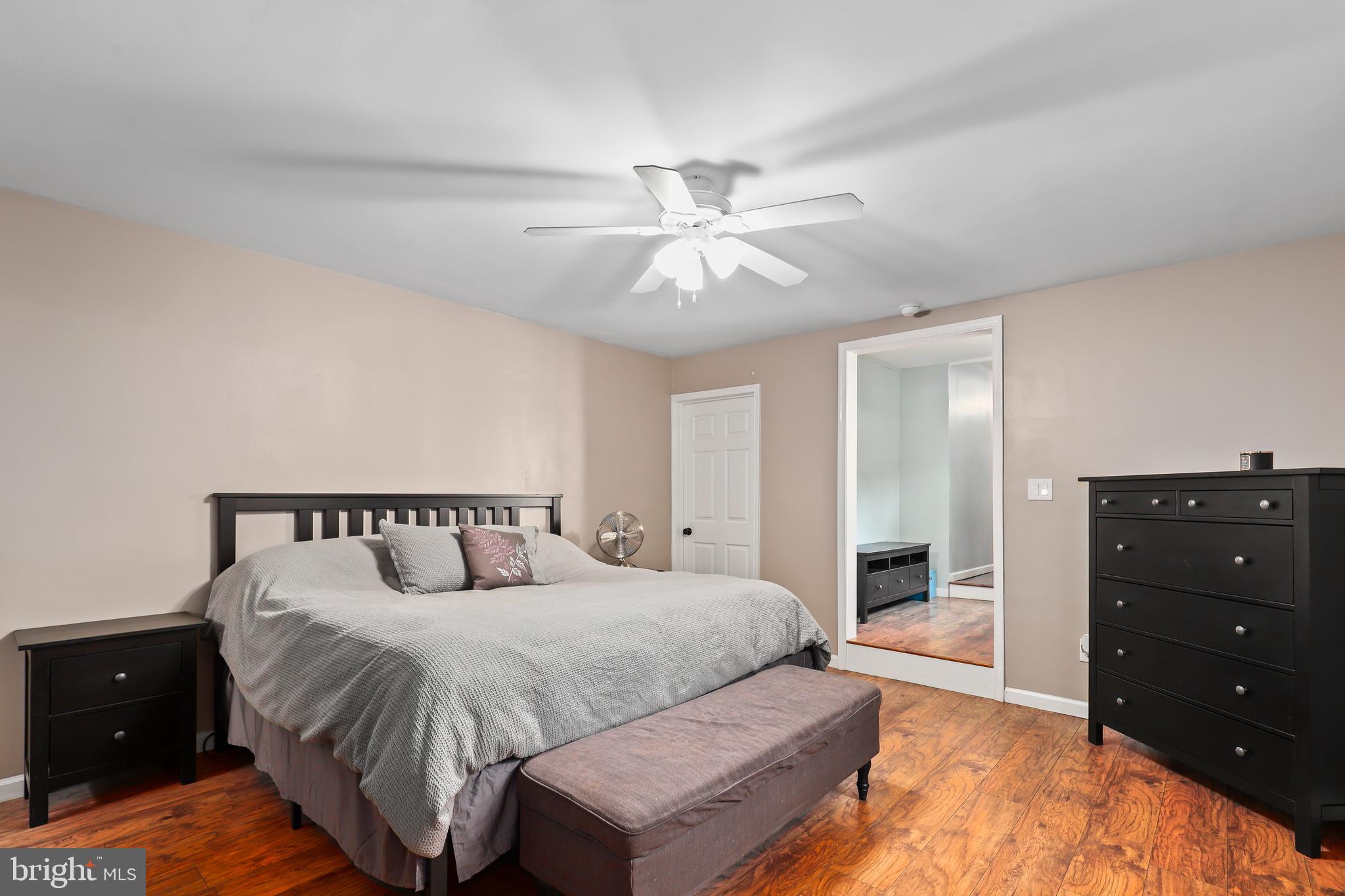 RAINBOW/RIVULET/SHERWOOD - Residential Lease