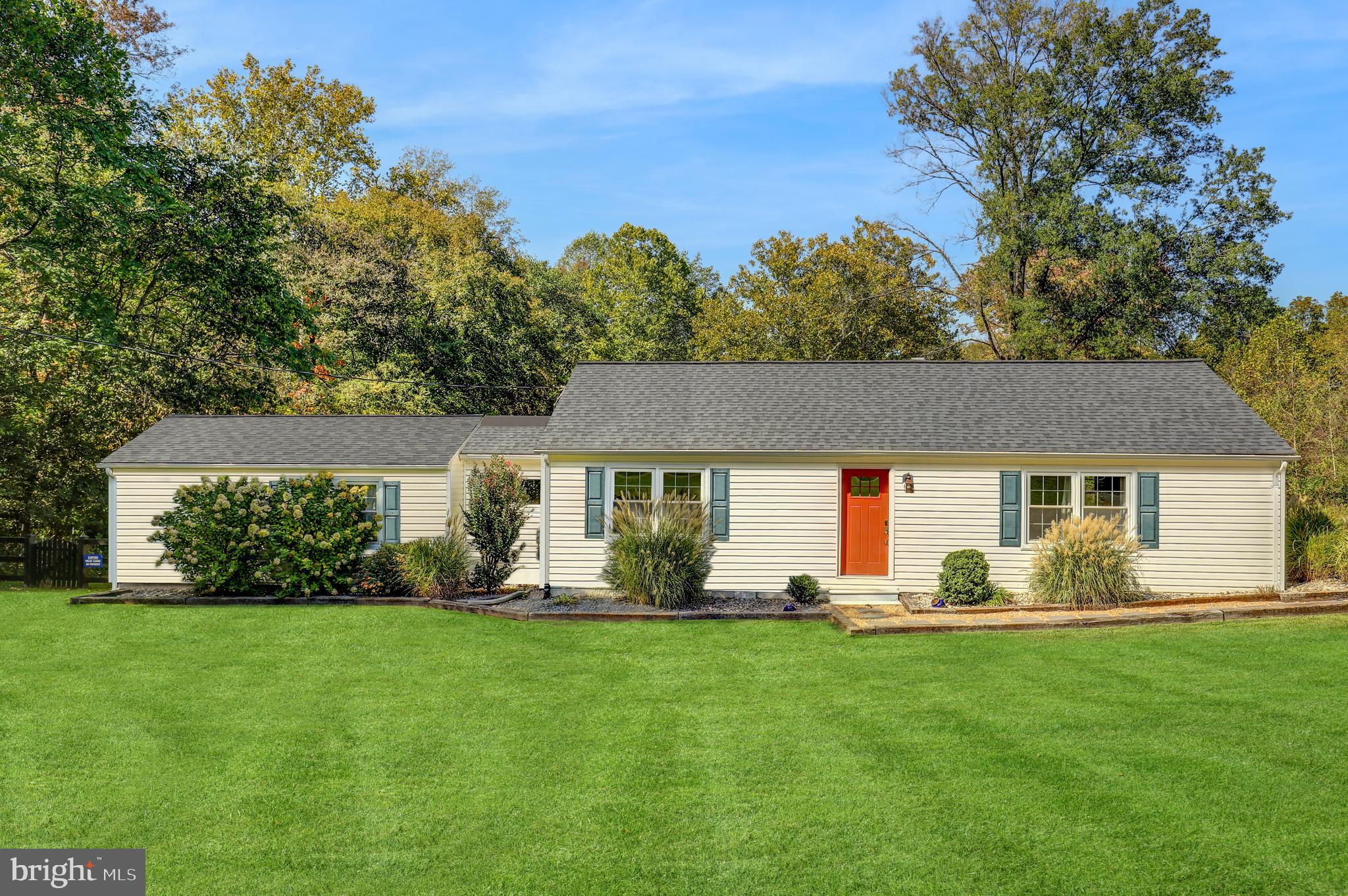 RAINBOW/RIVULET/SHERWOOD - Residential Lease