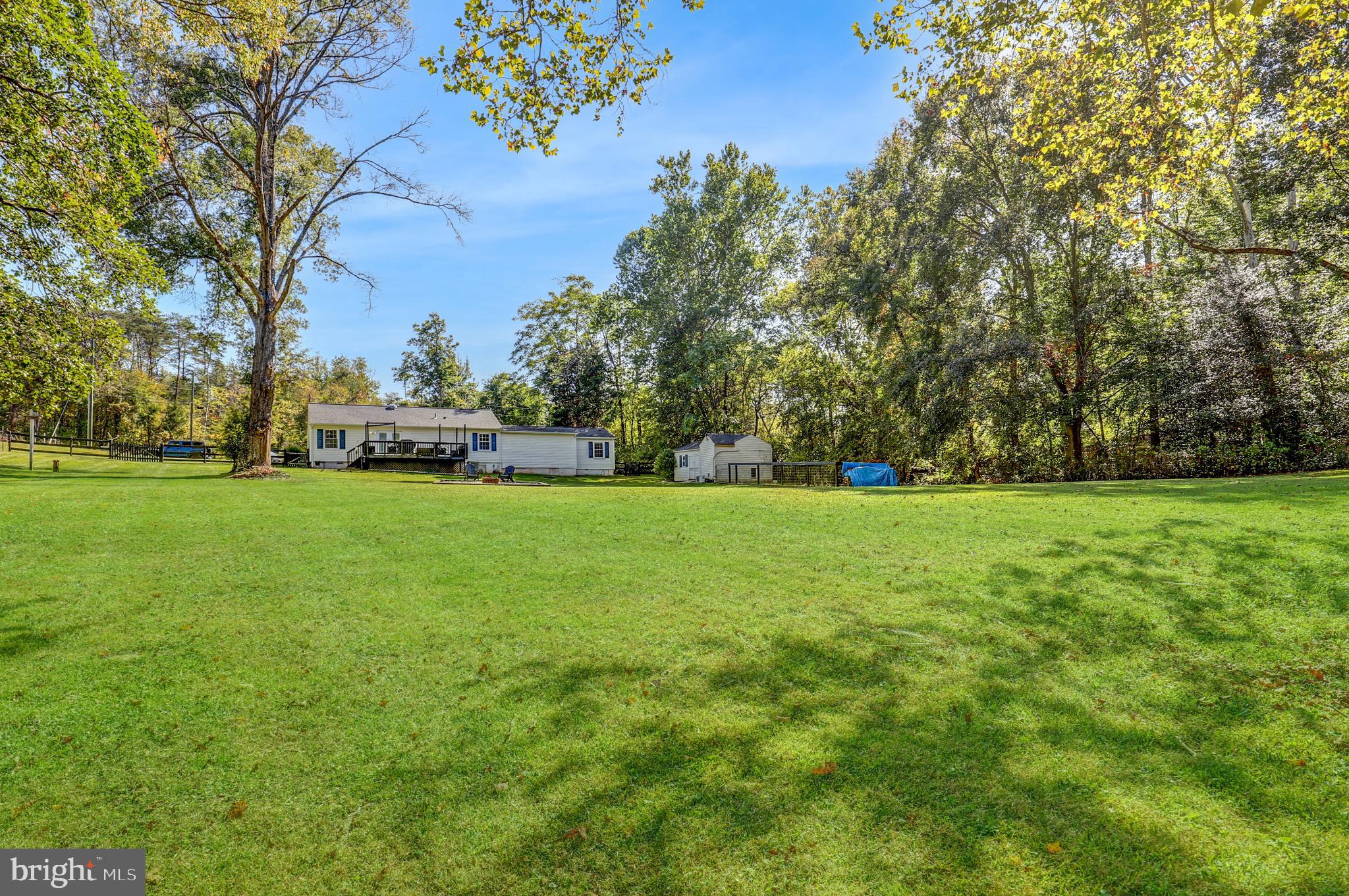 RAINBOW/RIVULET/SHERWOOD - Residential Lease