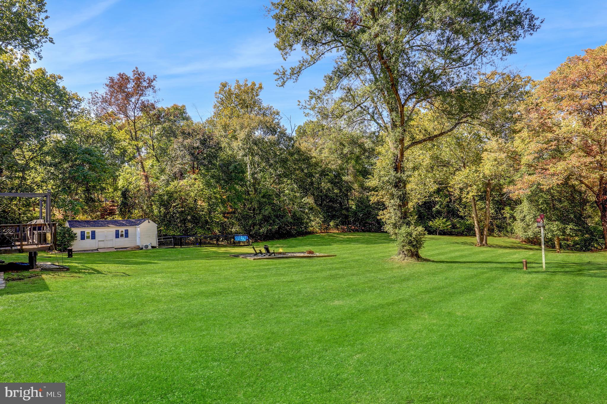 RAINBOW/RIVULET/SHERWOOD - Residential Lease