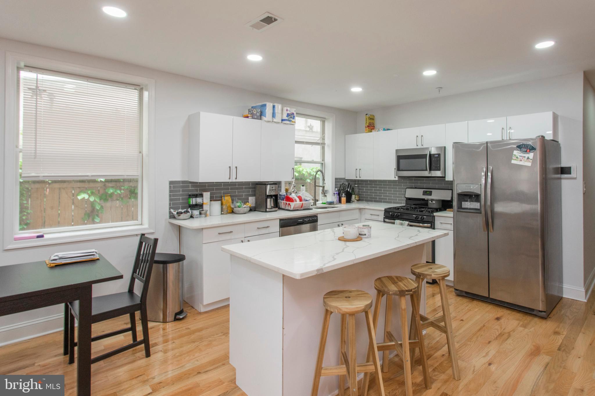 FAIRMOUNT - Residential Lease