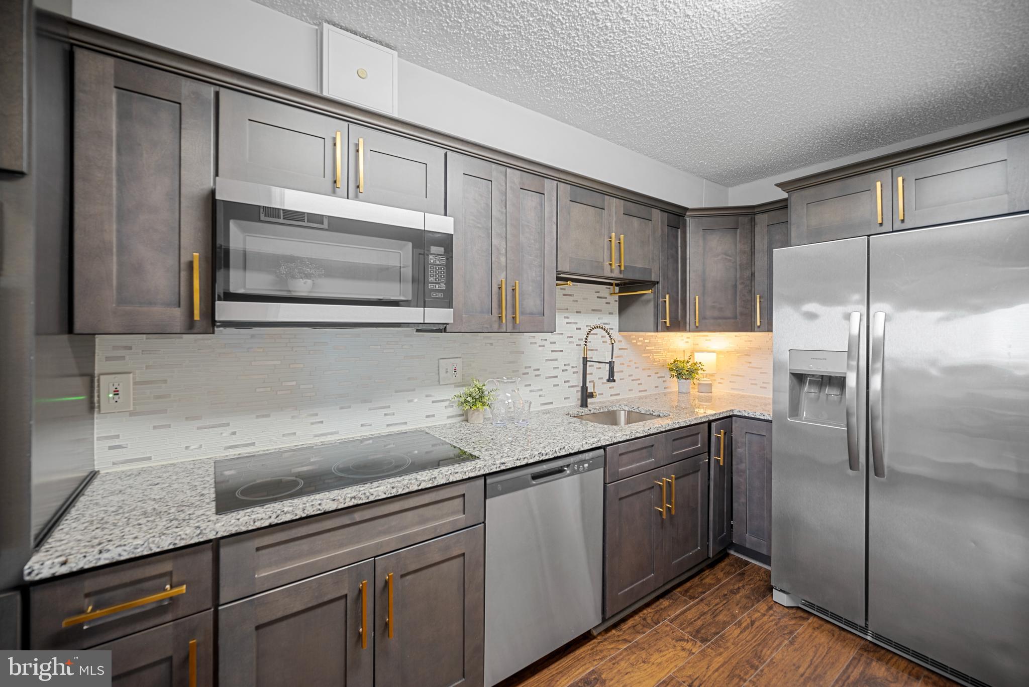 MONTEBELLO CONDO - Residential