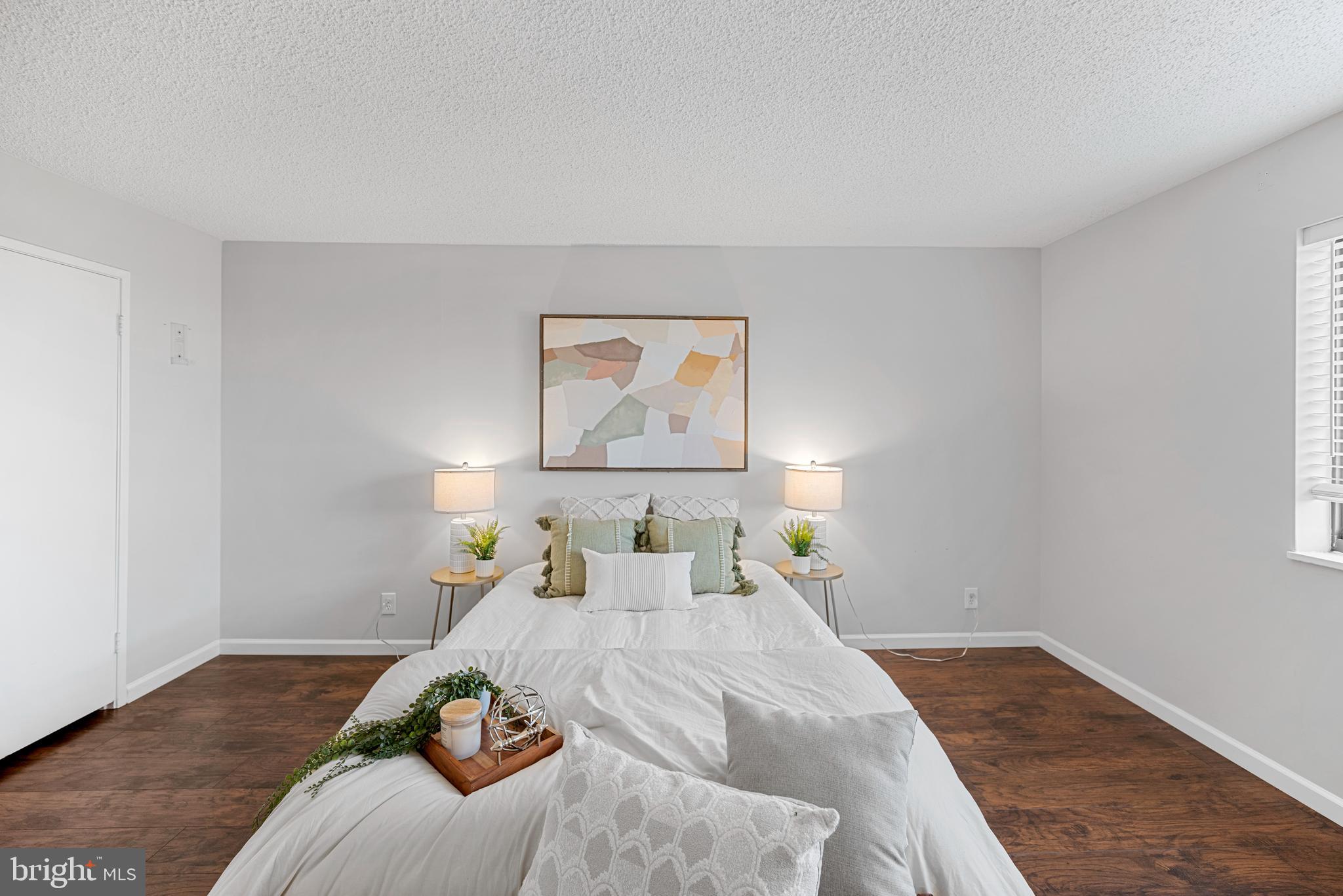 MONTEBELLO CONDO - Residential