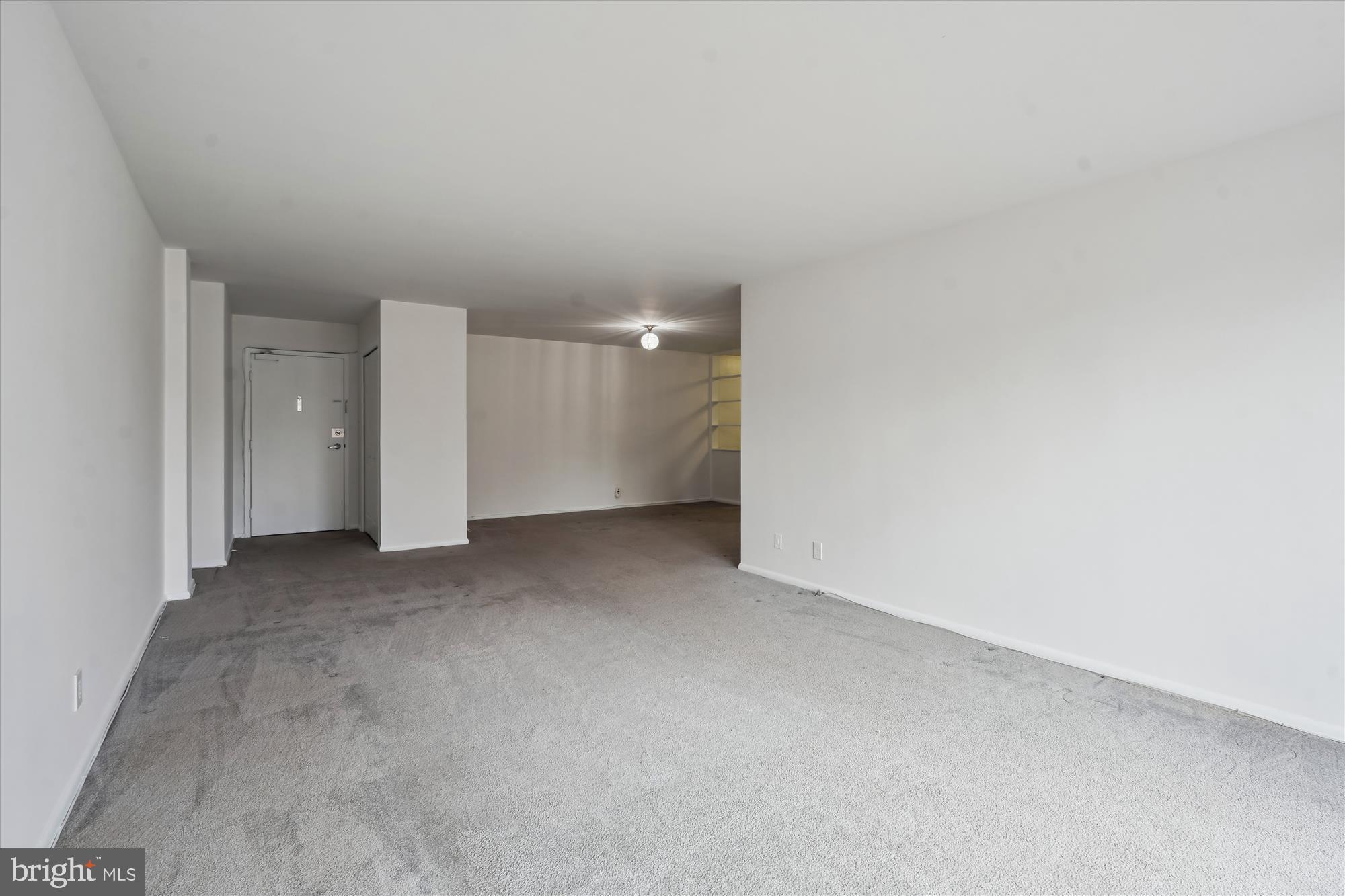 WHITEHALL - Residential