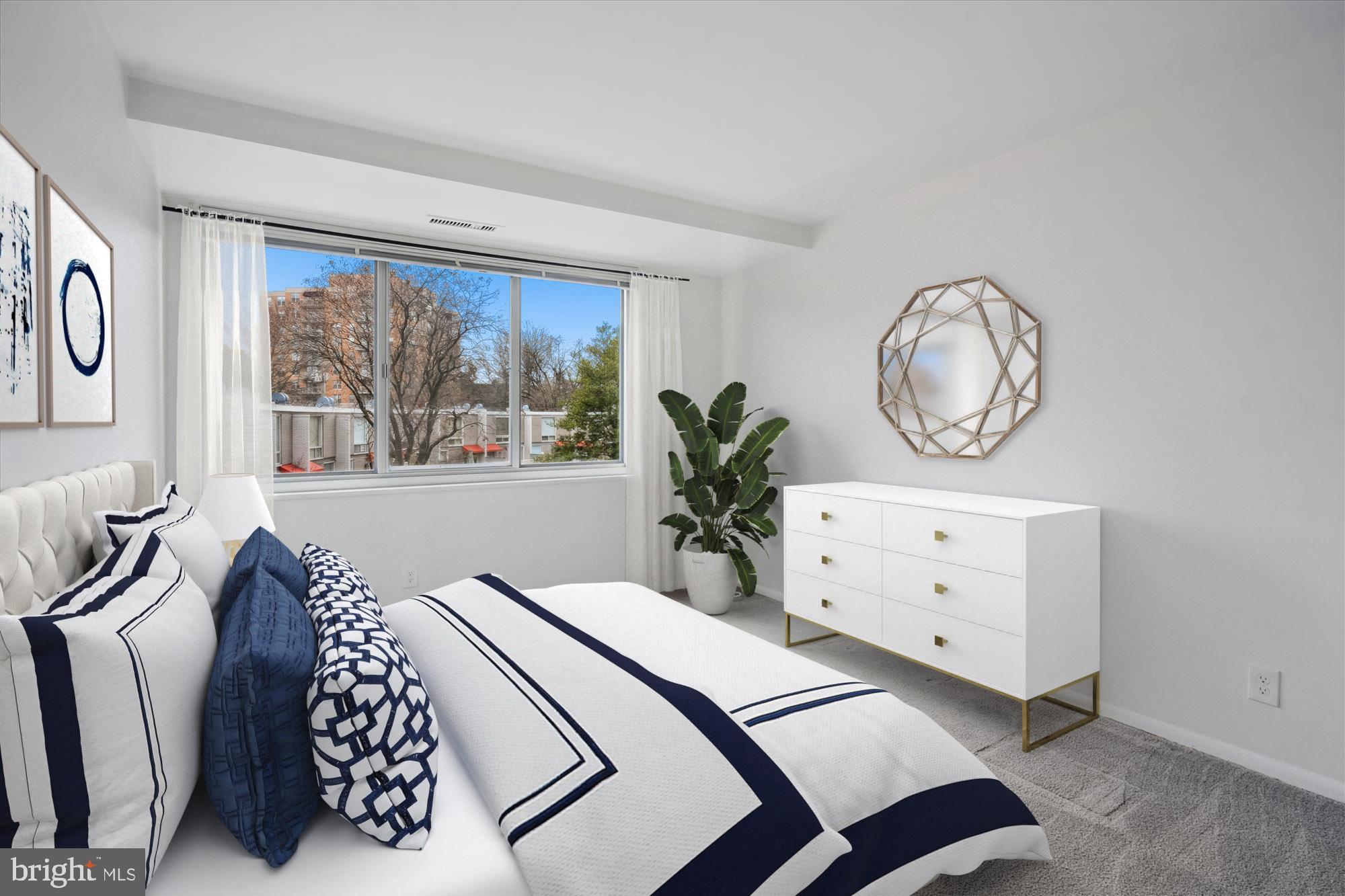 WHITEHALL - Residential