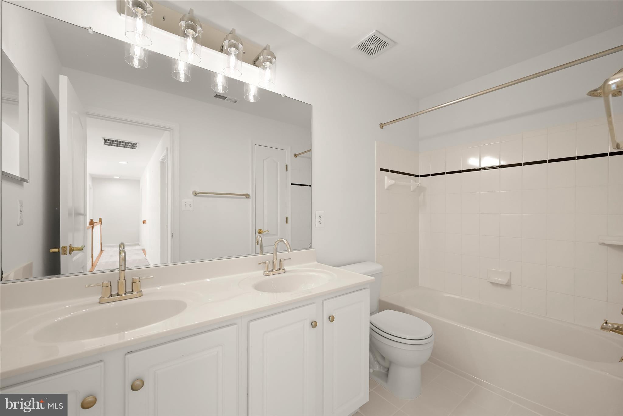 STONECREST - Residential