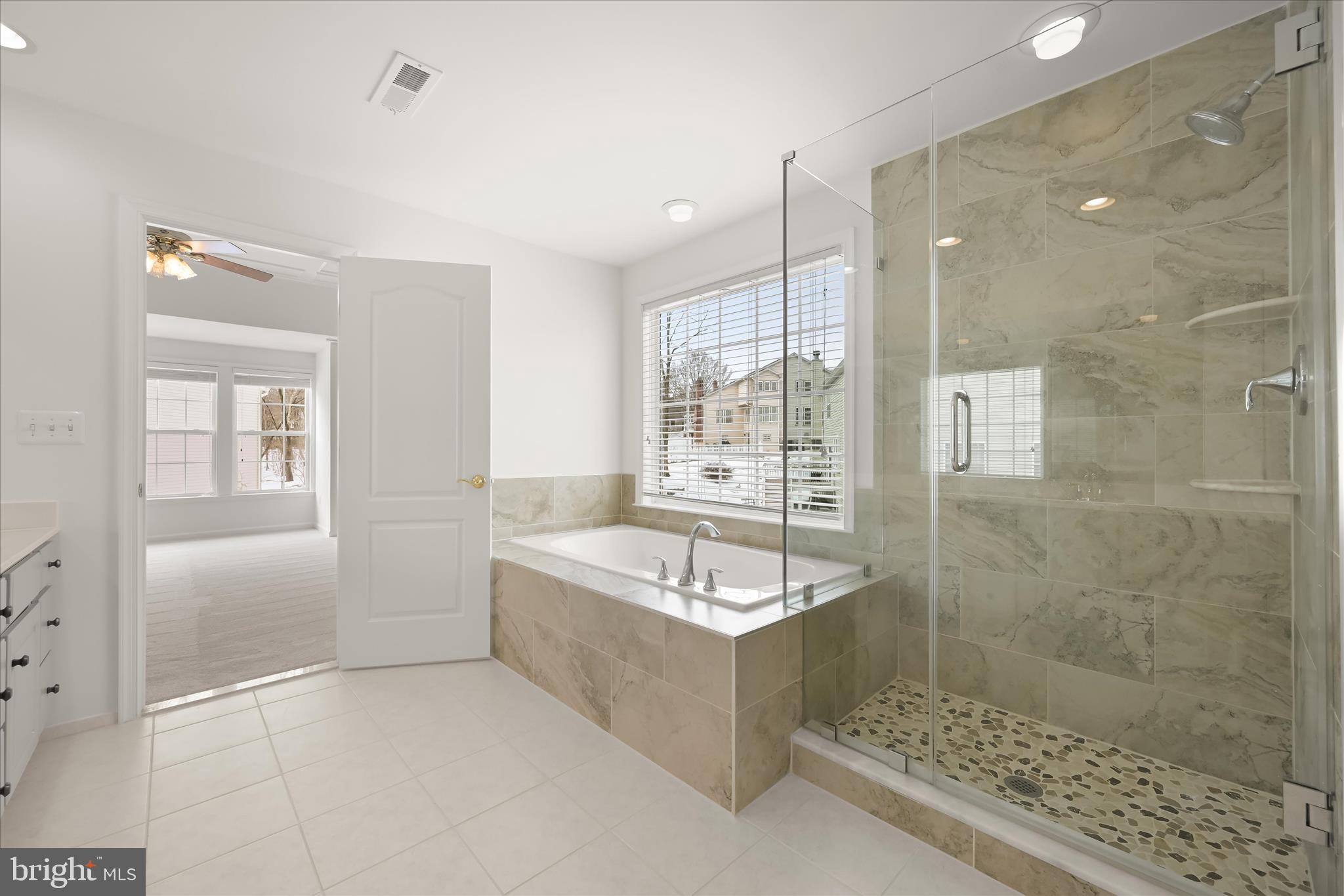 STONECREST - Residential