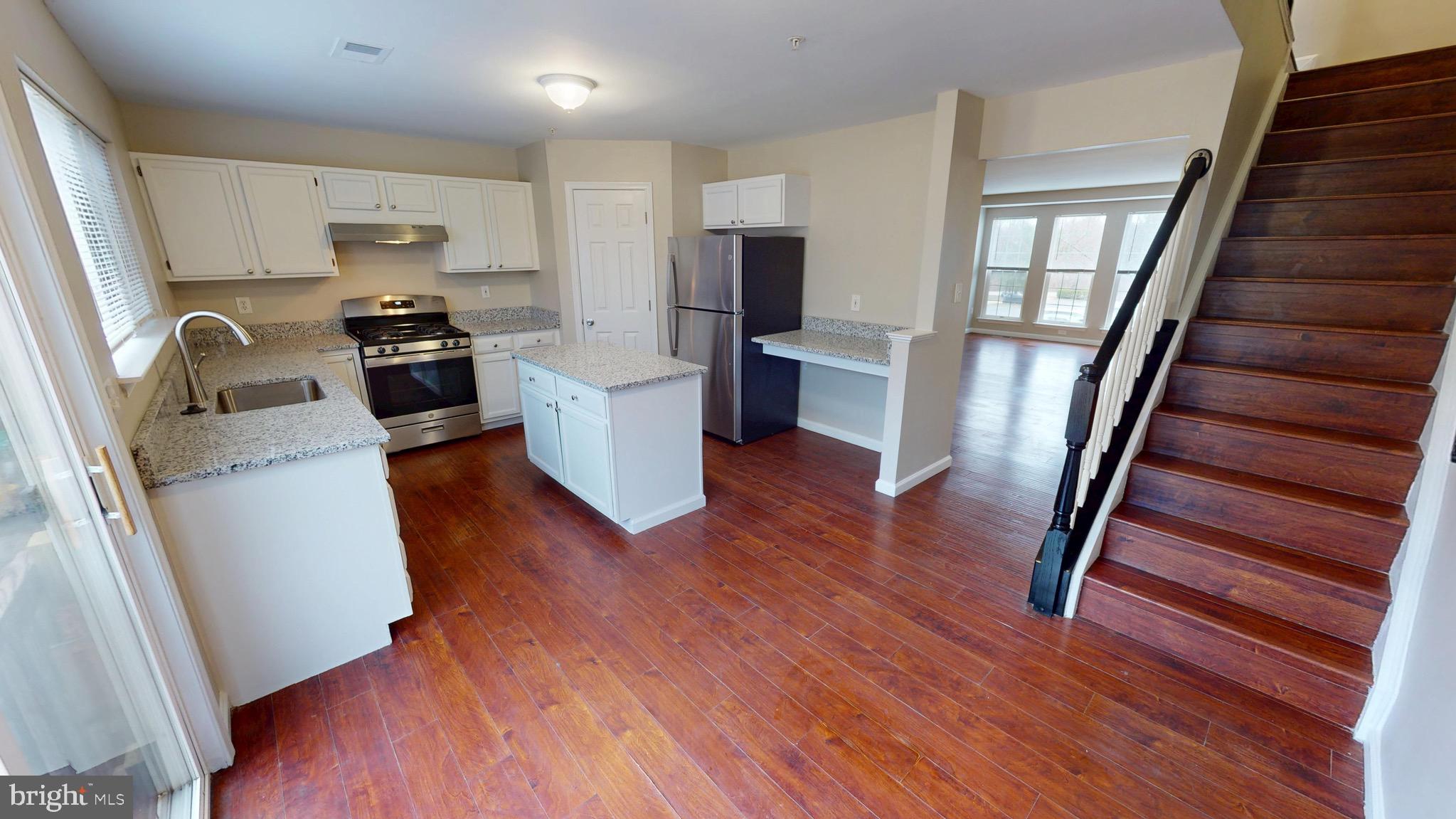 SOUTH HAMPTON SUB - Residential