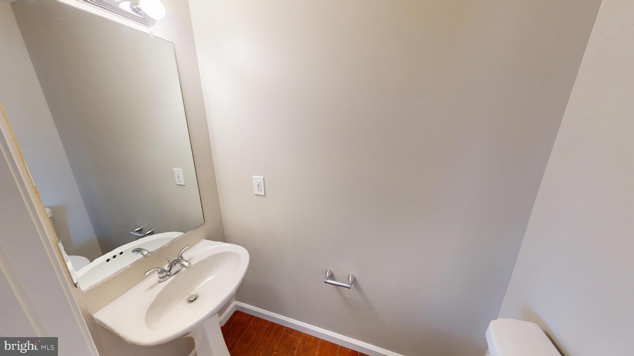 SOUTH HAMPTON SUB - Residential