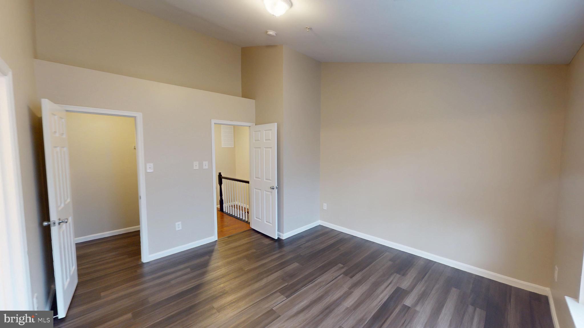 SOUTH HAMPTON SUB - Residential