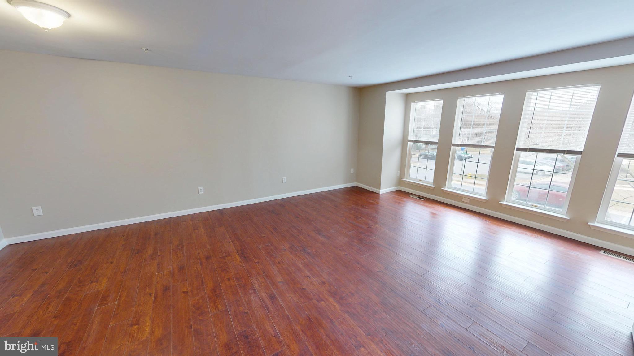 SOUTH HAMPTON SUB - Residential