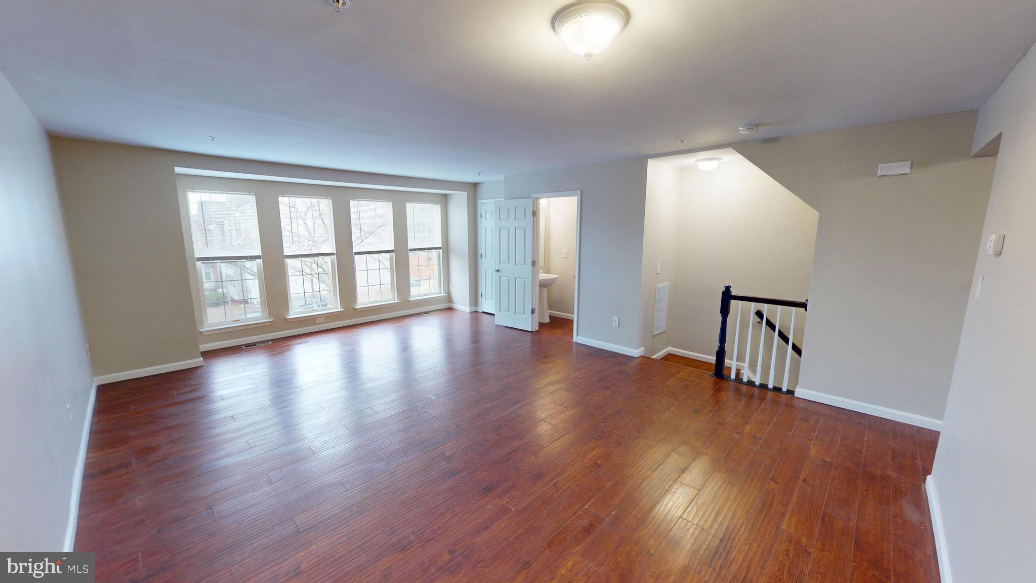 SOUTH HAMPTON SUB - Residential