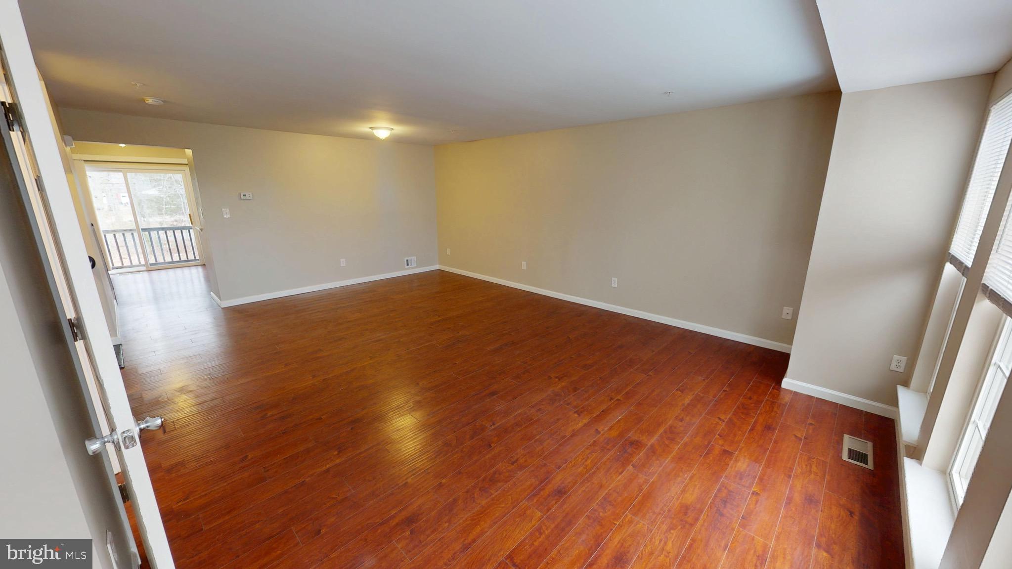 SOUTH HAMPTON SUB - Residential