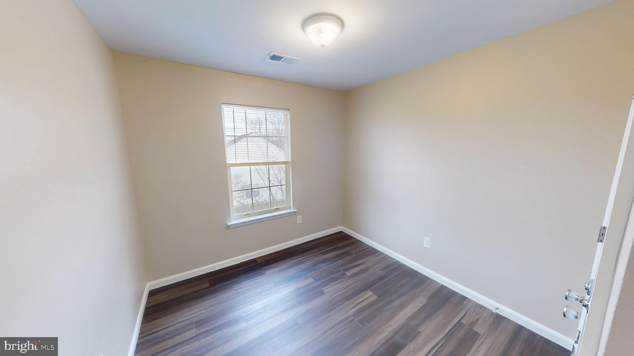 SOUTH HAMPTON SUB - Residential