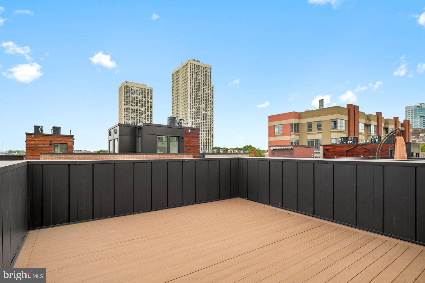 SOCIETY HILL - Residential Lease