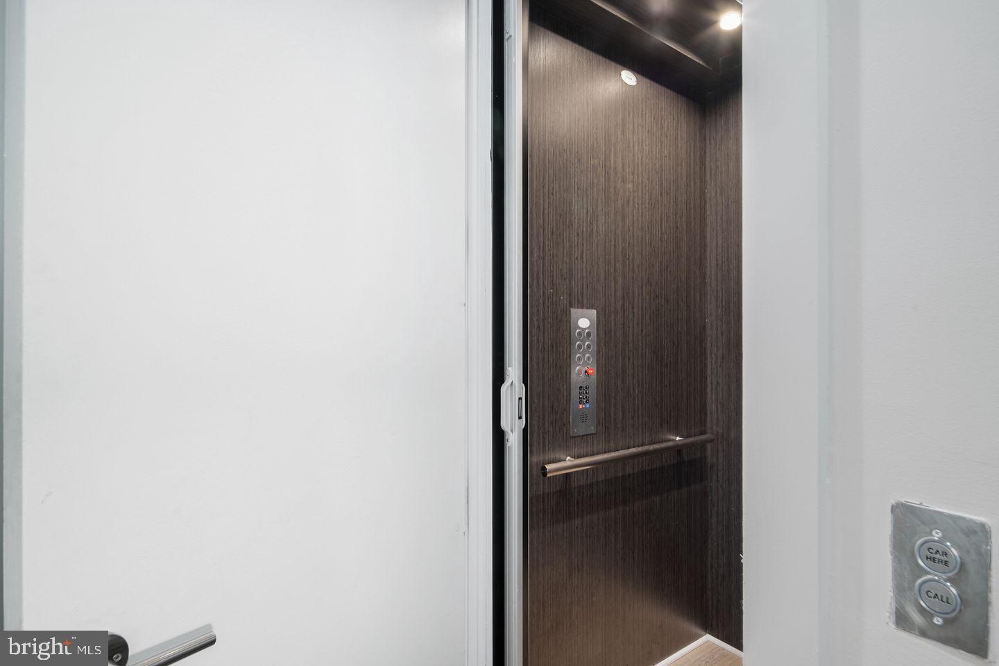 SOCIETY HILL - Residential Lease