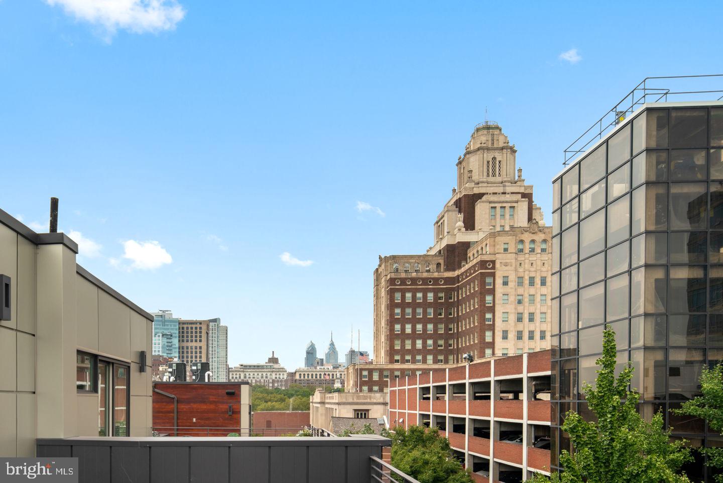 SOCIETY HILL - Residential Lease