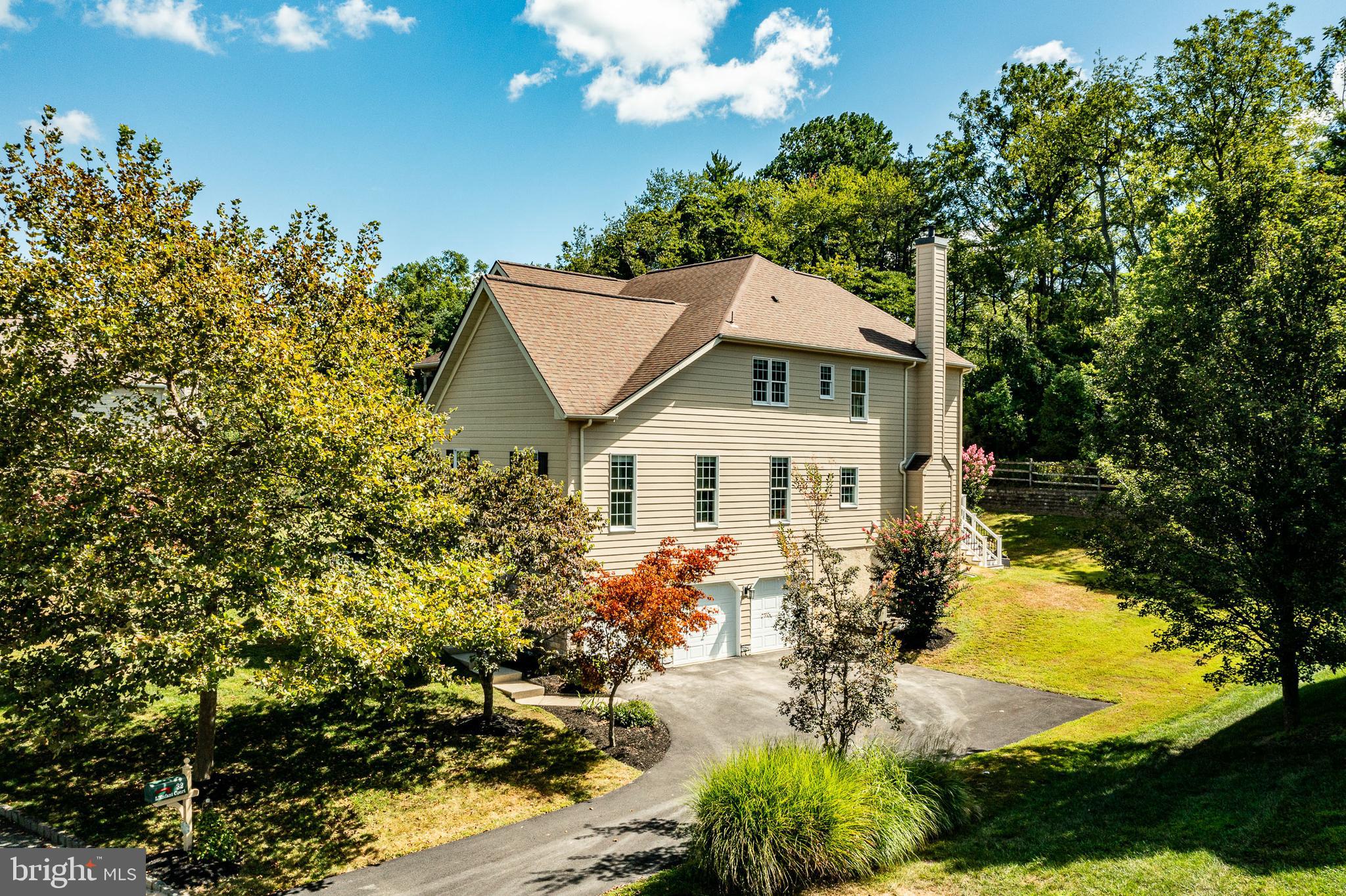 TALL TREES AT THOR - Residential