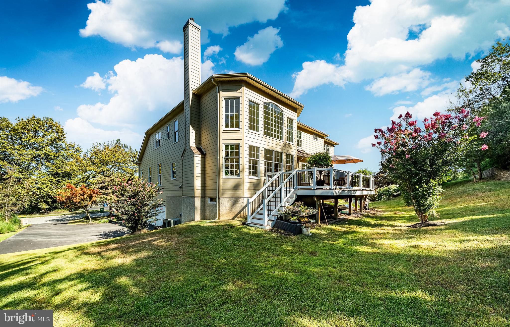 TALL TREES AT THOR - Residential