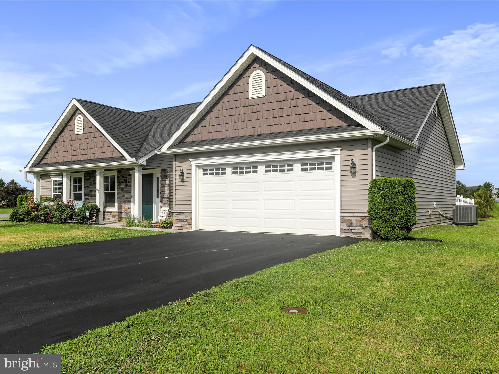 BRIDLE CREEK - Residential