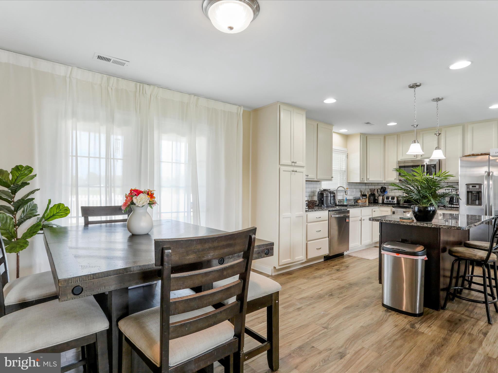 BRIDLE CREEK - Residential