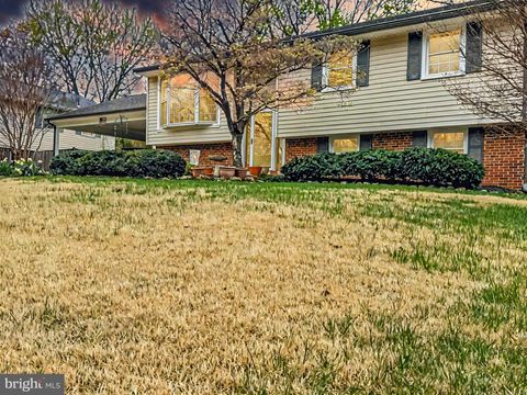 14617 BATAVIA DRIVE CENTREVILLE VA 20120