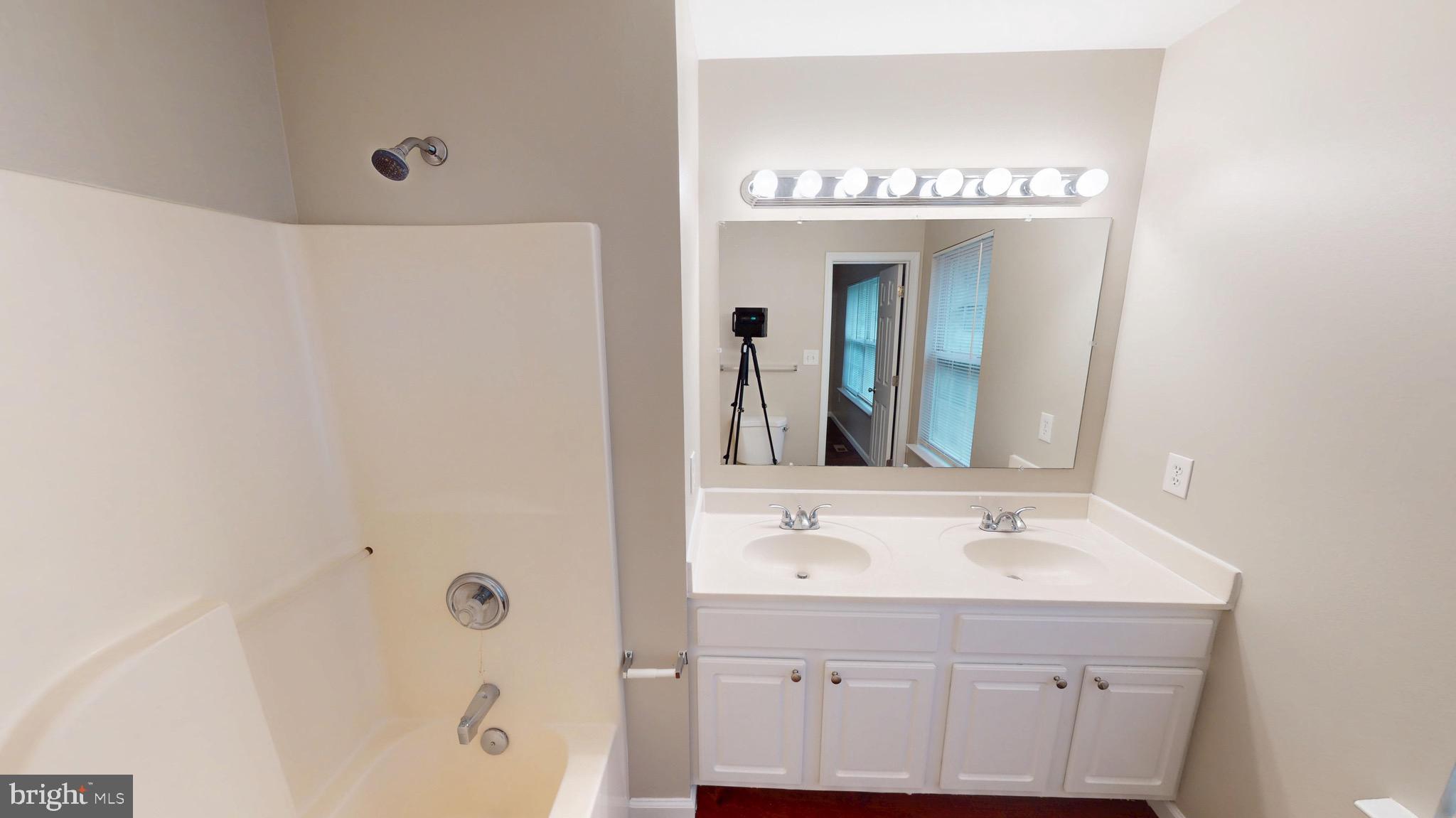 SOUTHWINDS SUB - Residential