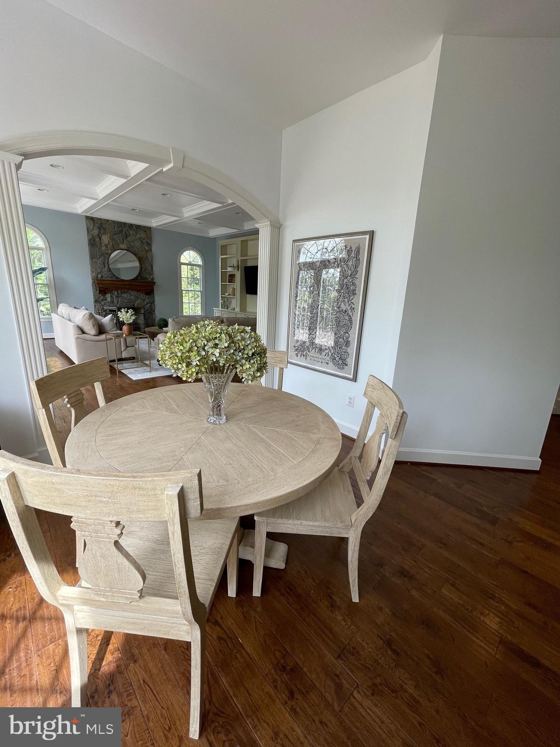 QUAKER HILL - Residential