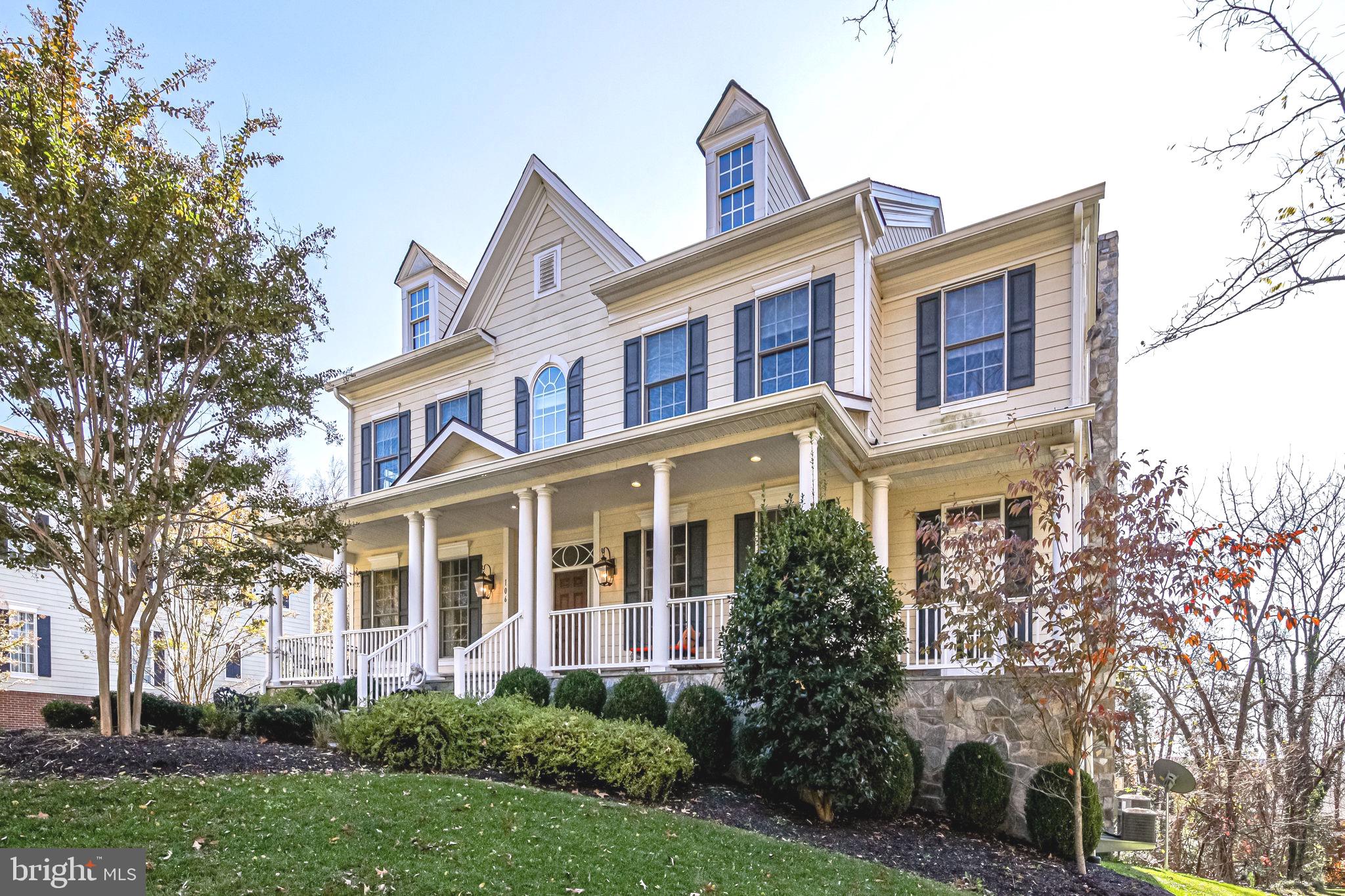 QUAKER HILL - Residential