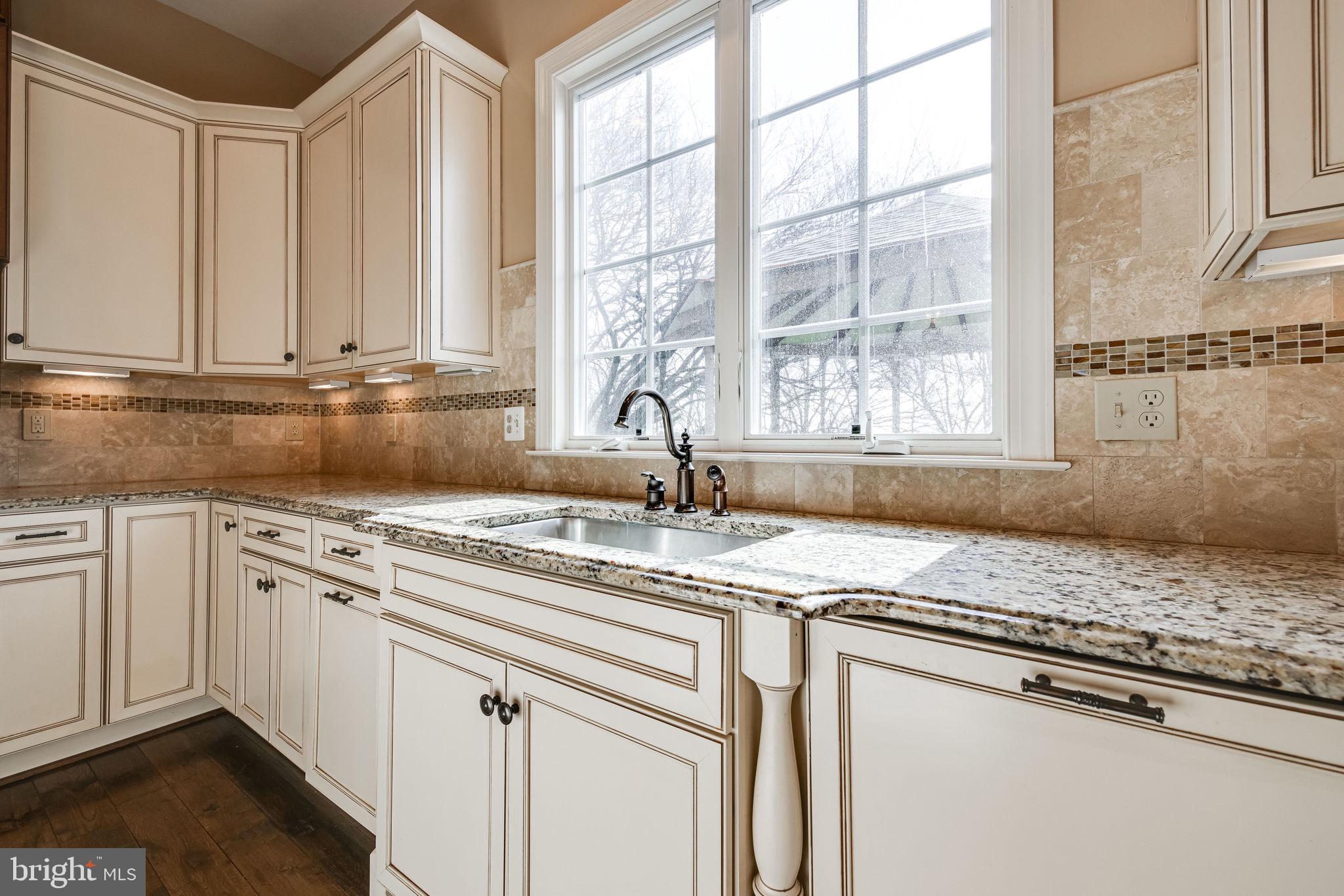 QUAKER HILL - Residential