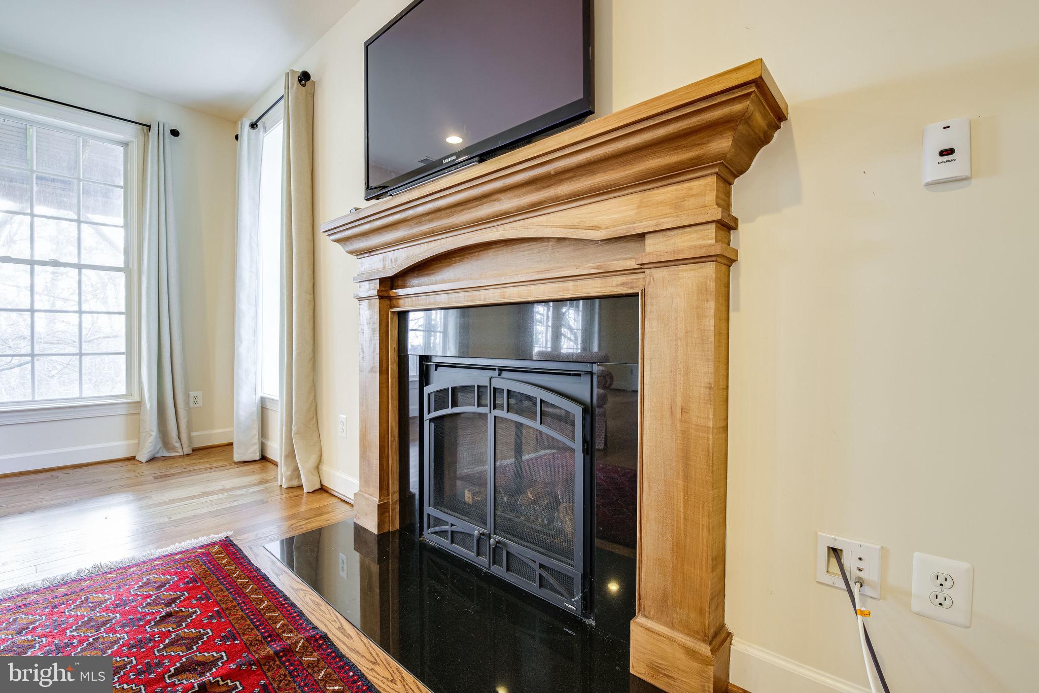 QUAKER HILL - Residential