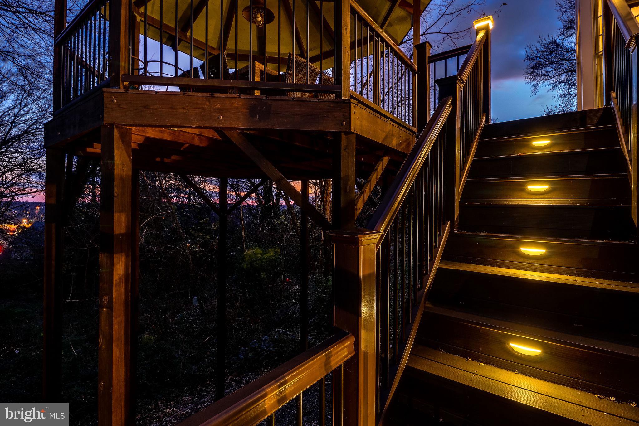 QUAKER HILL - Residential