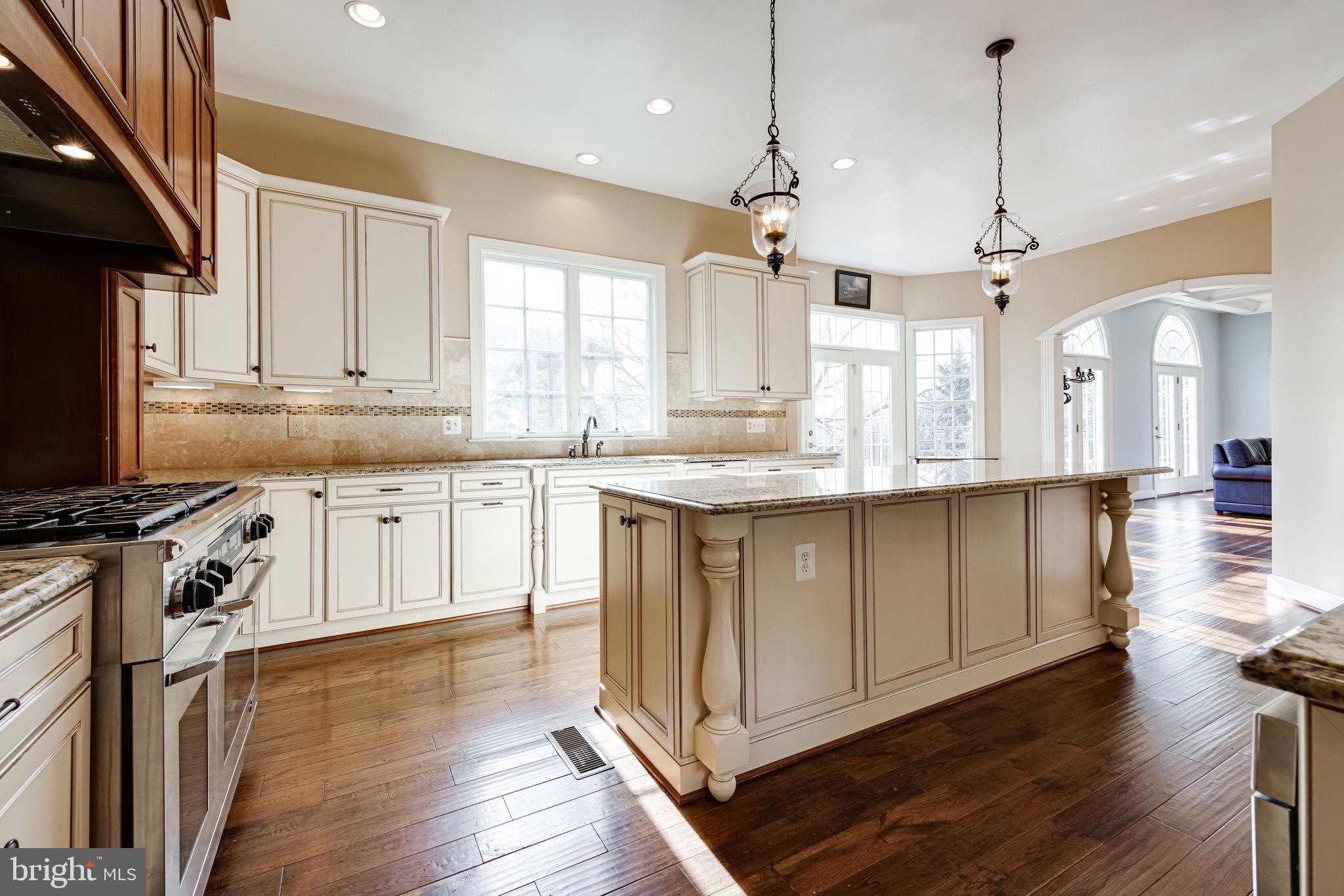 QUAKER HILL - Residential