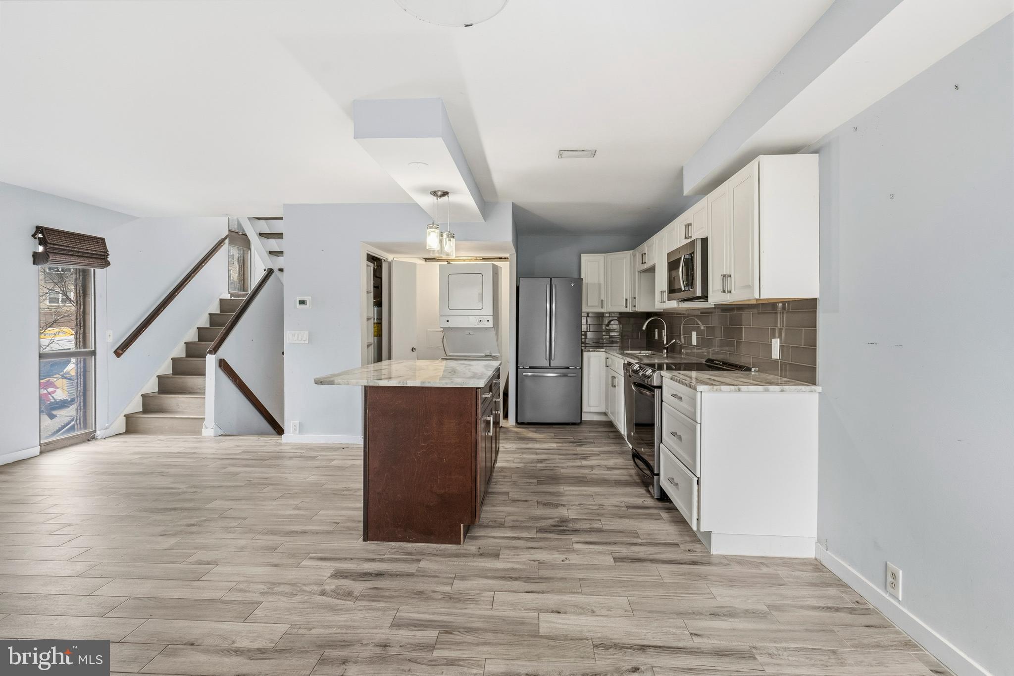 COLD SPRING NEWTOWN - Residential