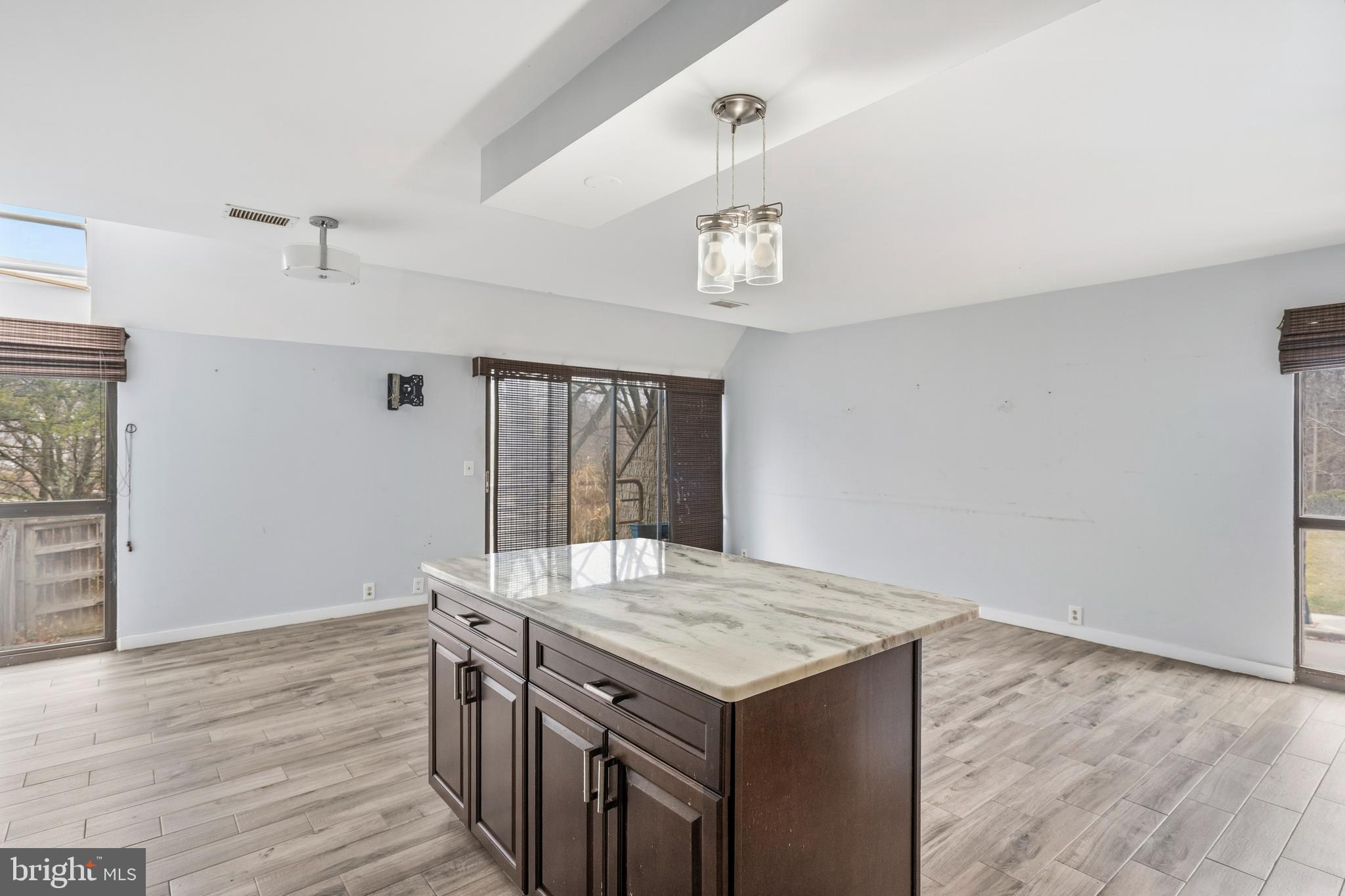 COLD SPRING NEWTOWN - Residential