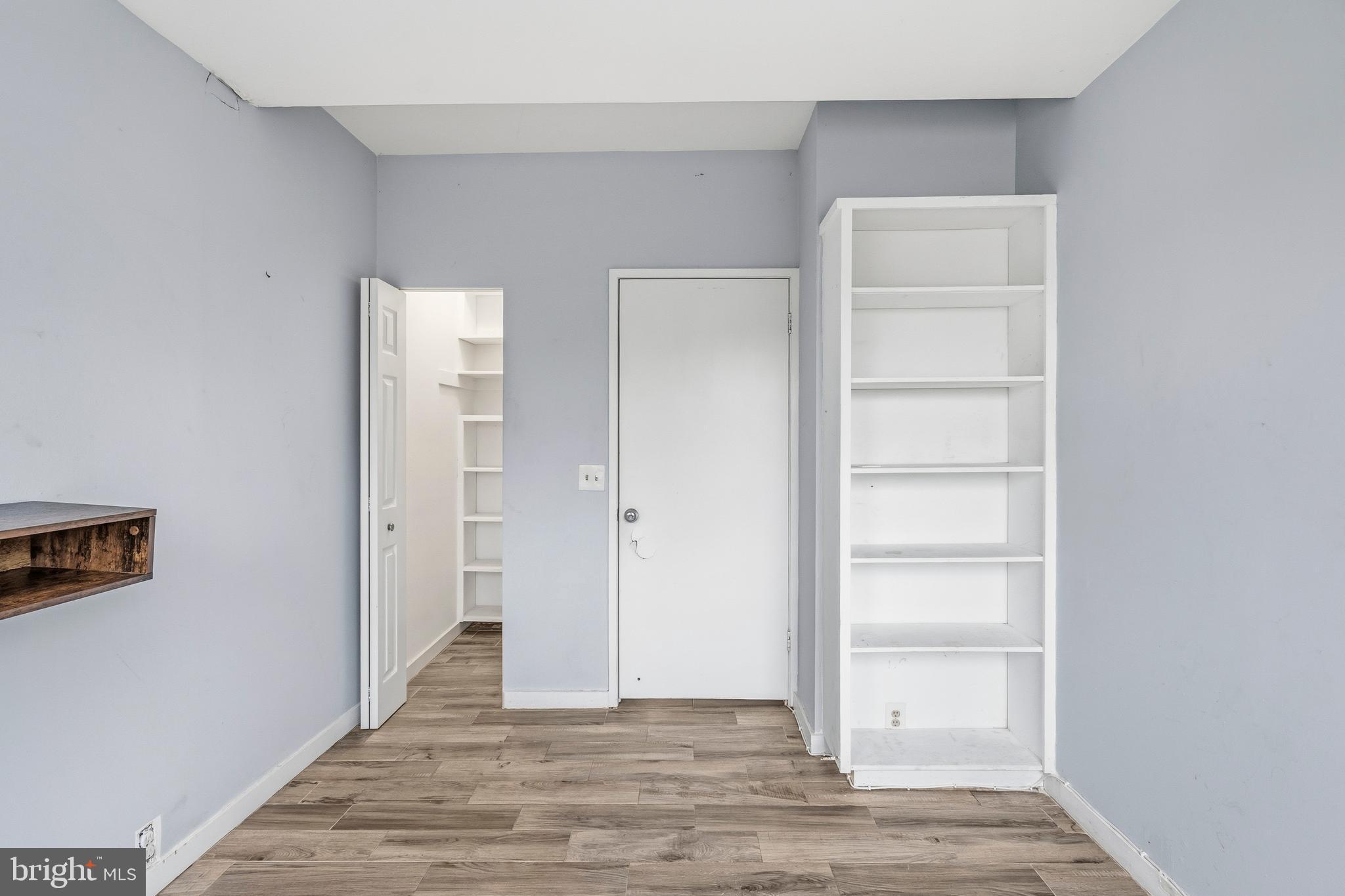 COLD SPRING NEWTOWN - Residential