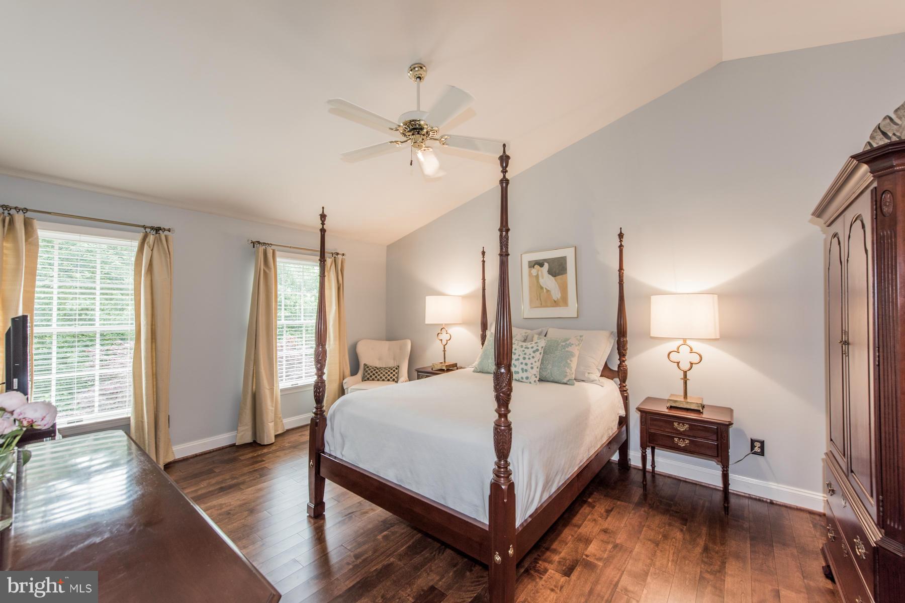 MCKENZIE MEADOWS - Residential