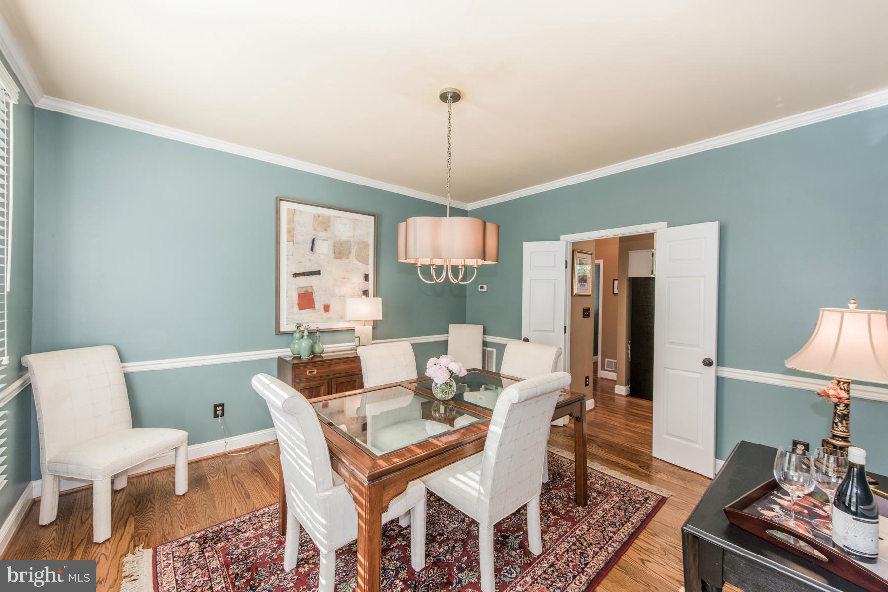 MCKENZIE MEADOWS - Residential