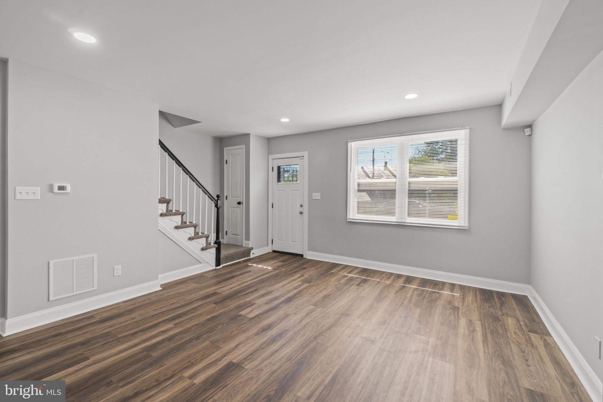 PEN LUCY - Residential