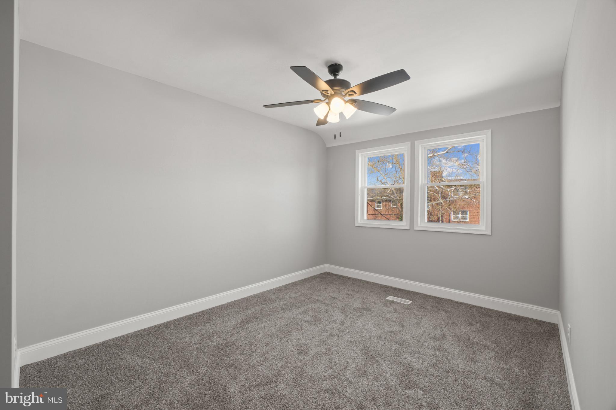 PEN LUCY - Residential