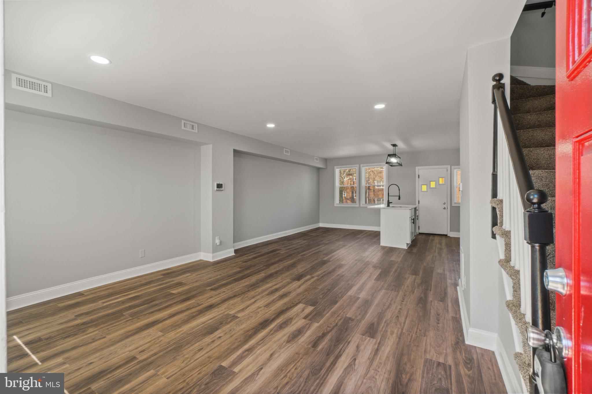 PEN LUCY - Residential