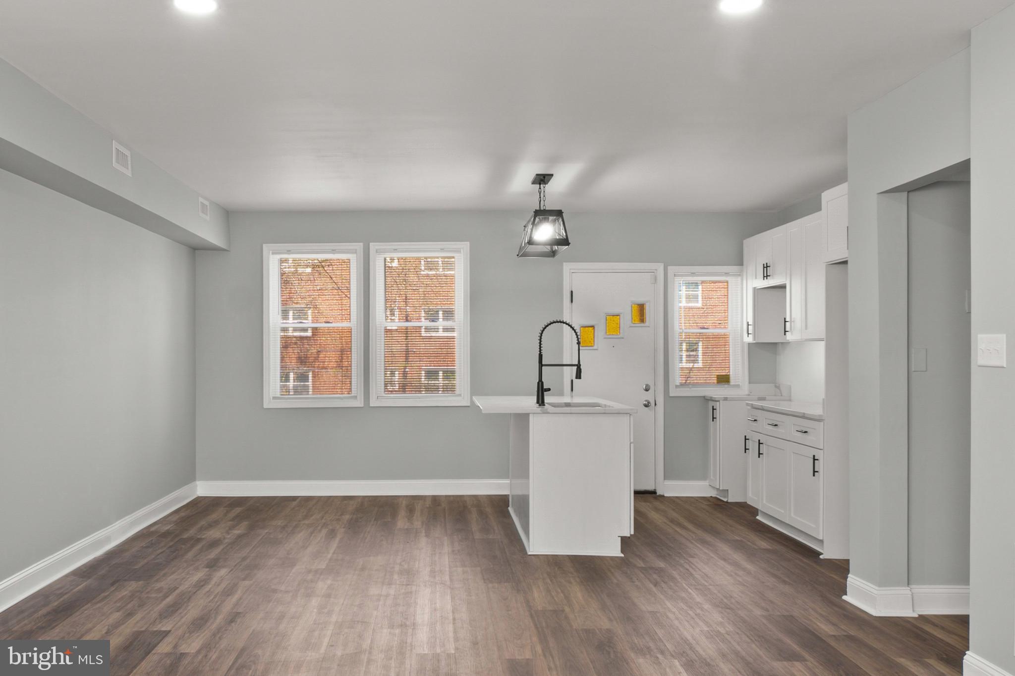 PEN LUCY - Residential