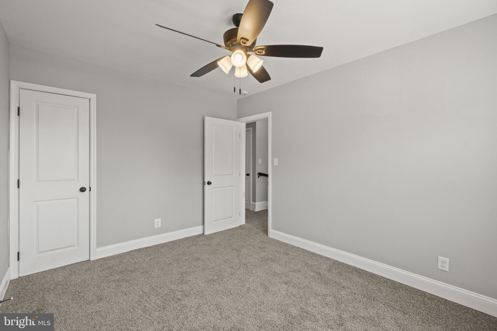 PEN LUCY - Residential