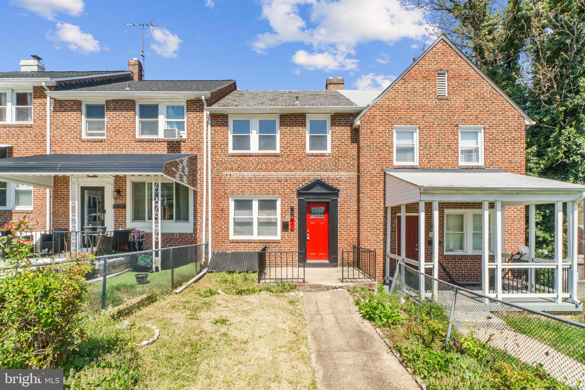 PEN LUCY - Residential