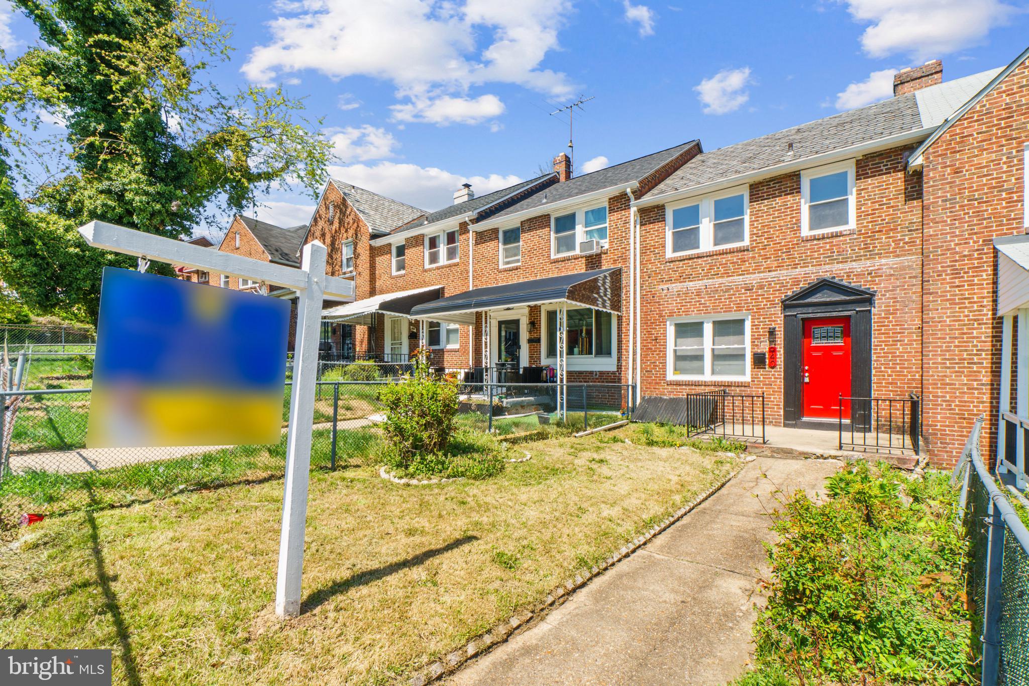 PEN LUCY - Residential