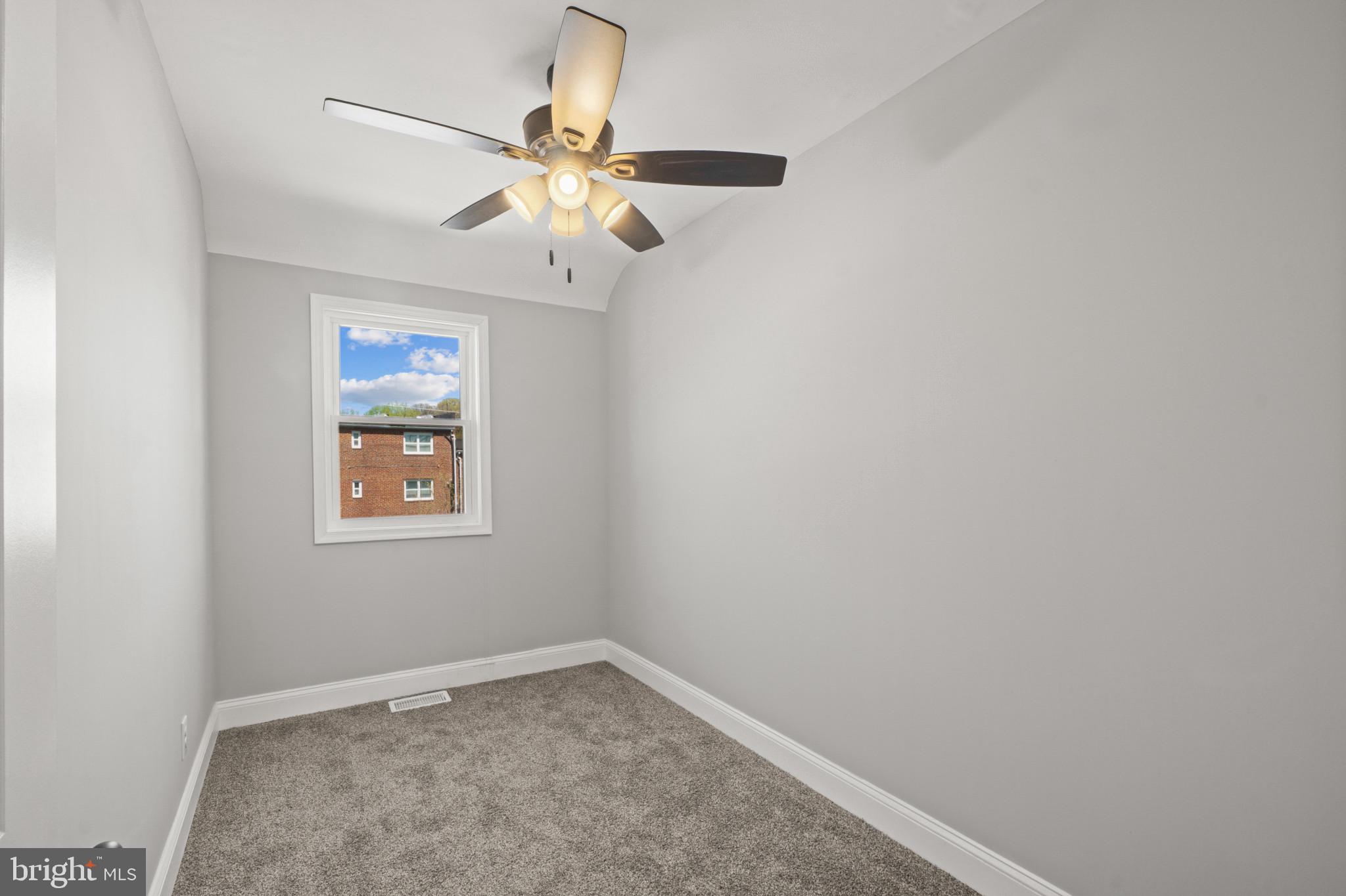 PEN LUCY - Residential