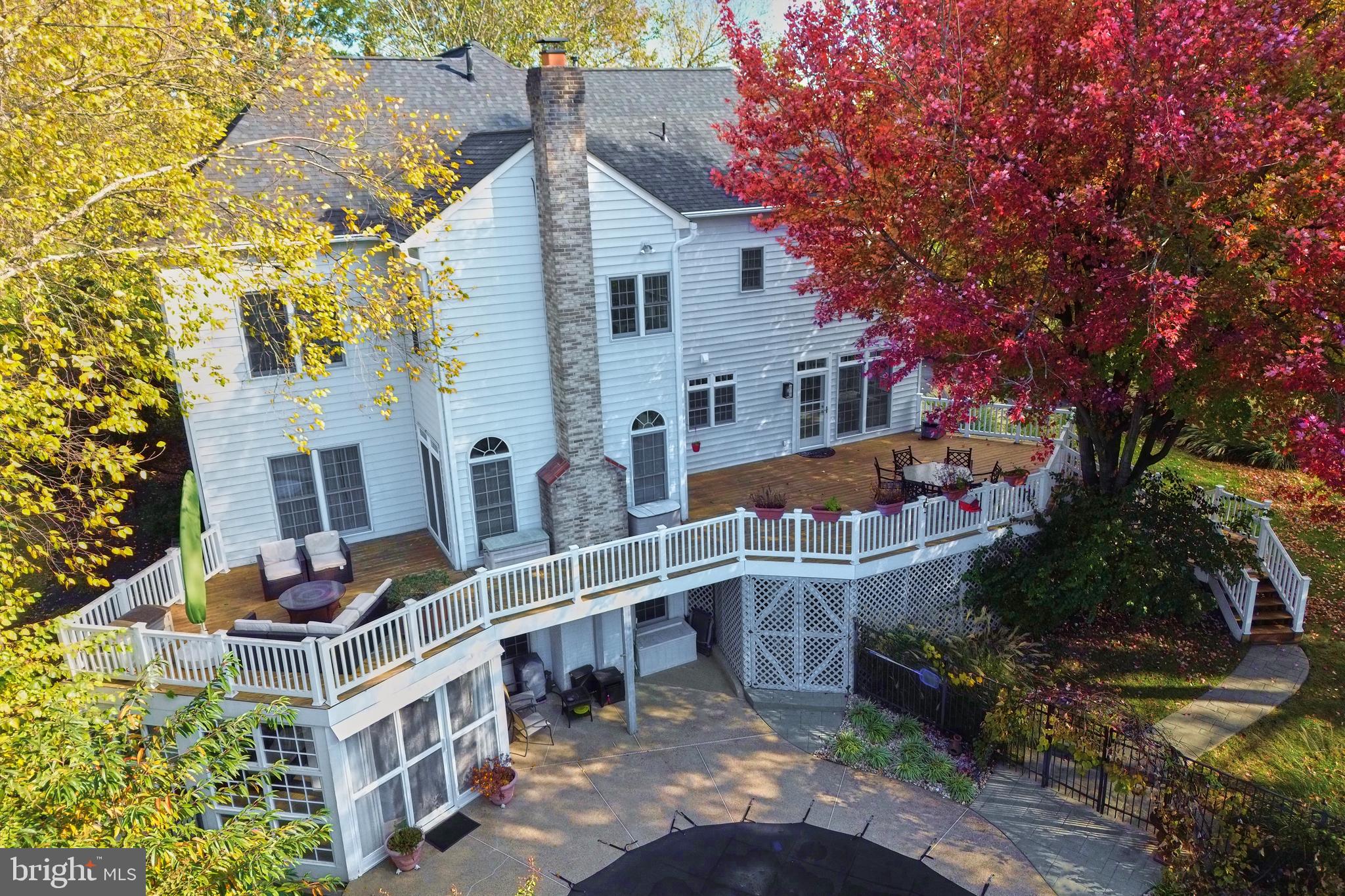 WOODLAND ESTATES - Residential