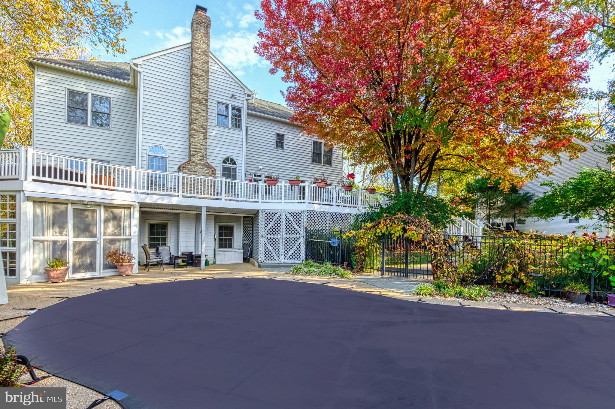 WOODLAND ESTATES - Residential