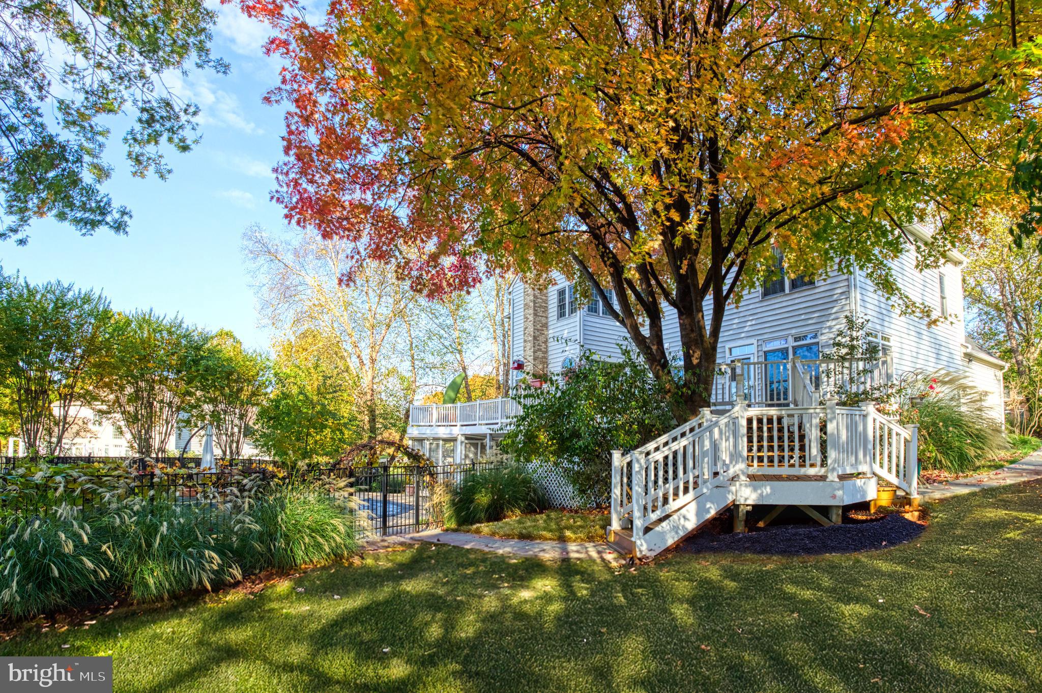 WOODLAND ESTATES - Residential